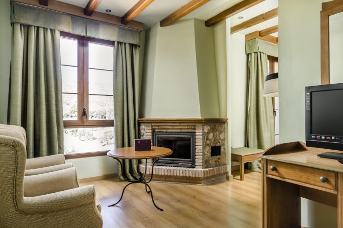 Habitación doble salón Hotel Rural Los Nogales