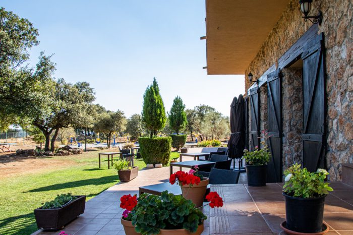 Vistas del exterior del Hotel Rural Los Nogales
